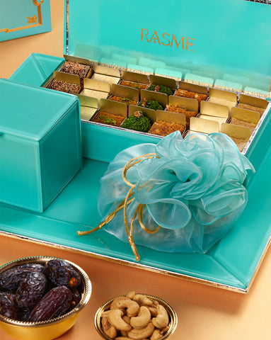 Blue Glass Hamper